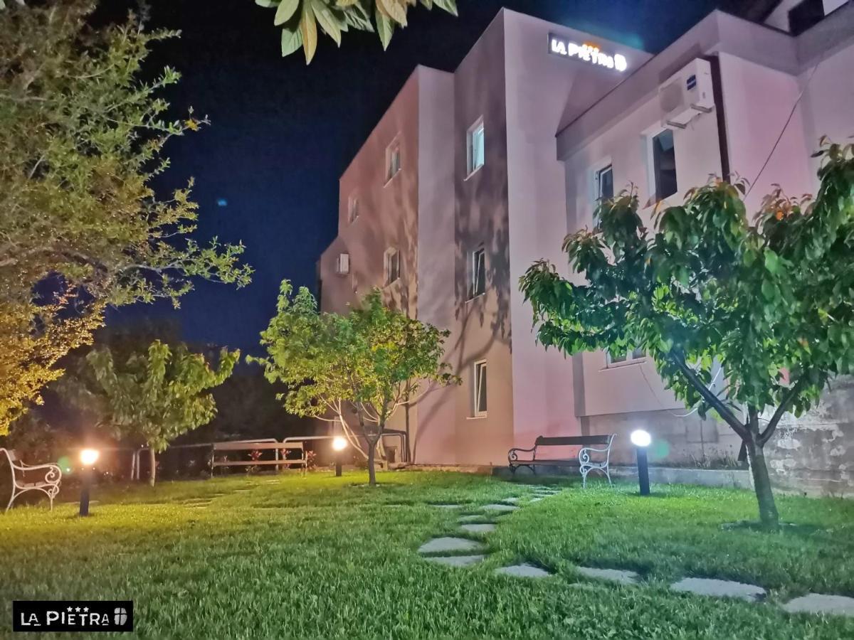 La Pietra Family Hotel Medjugorje Exterior foto