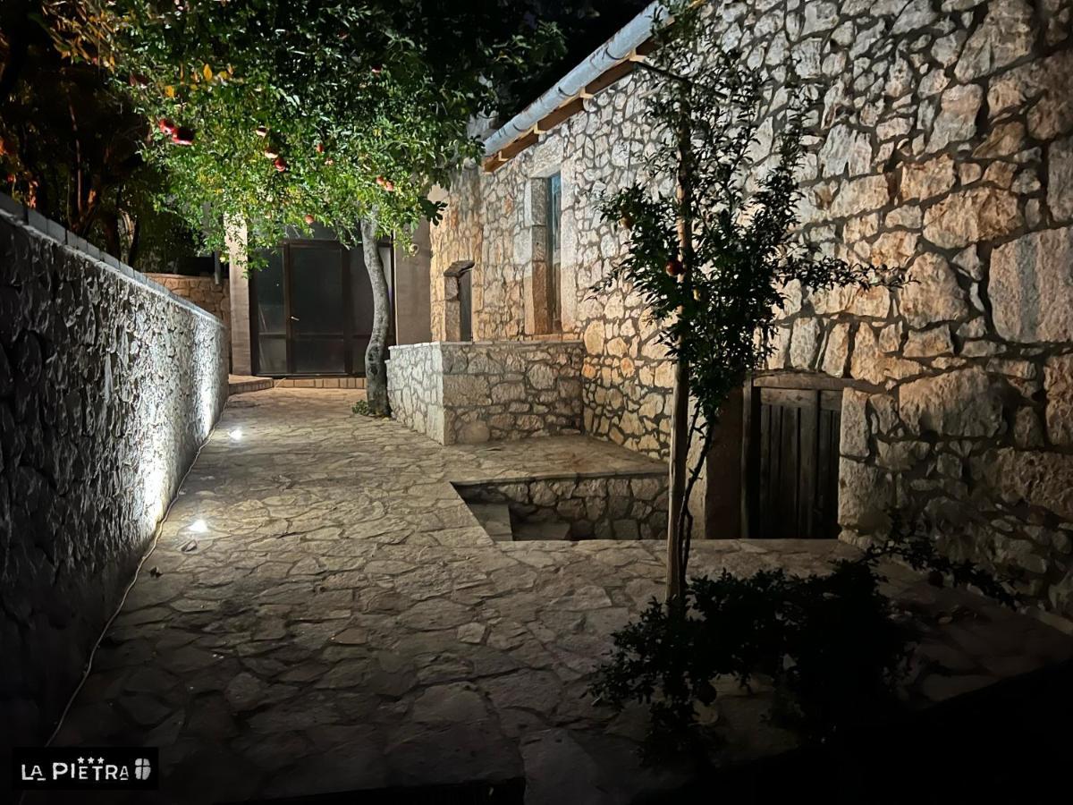 La Pietra Family Hotel Medjugorje Exterior foto