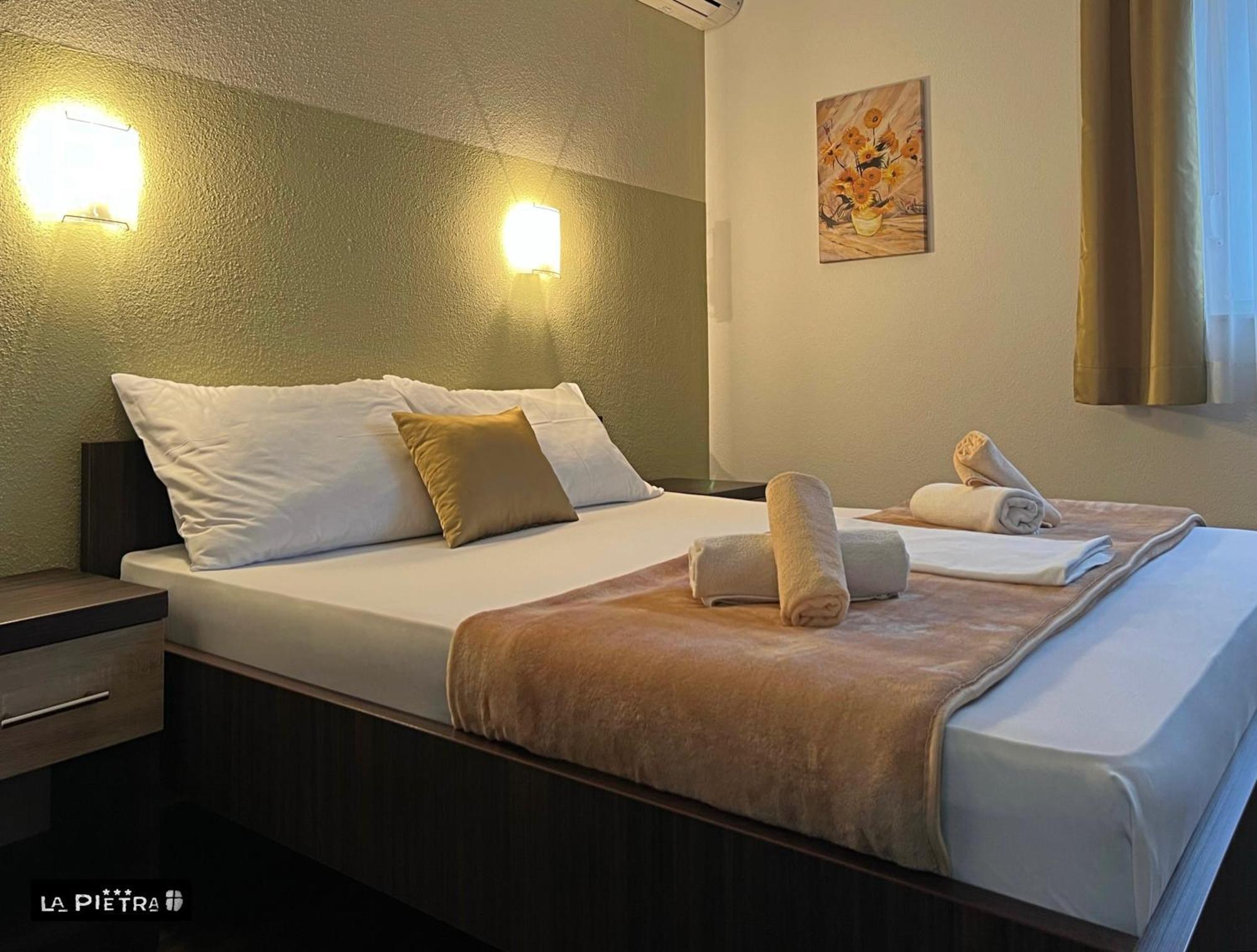 La Pietra Family Hotel Medjugorje Quarto foto